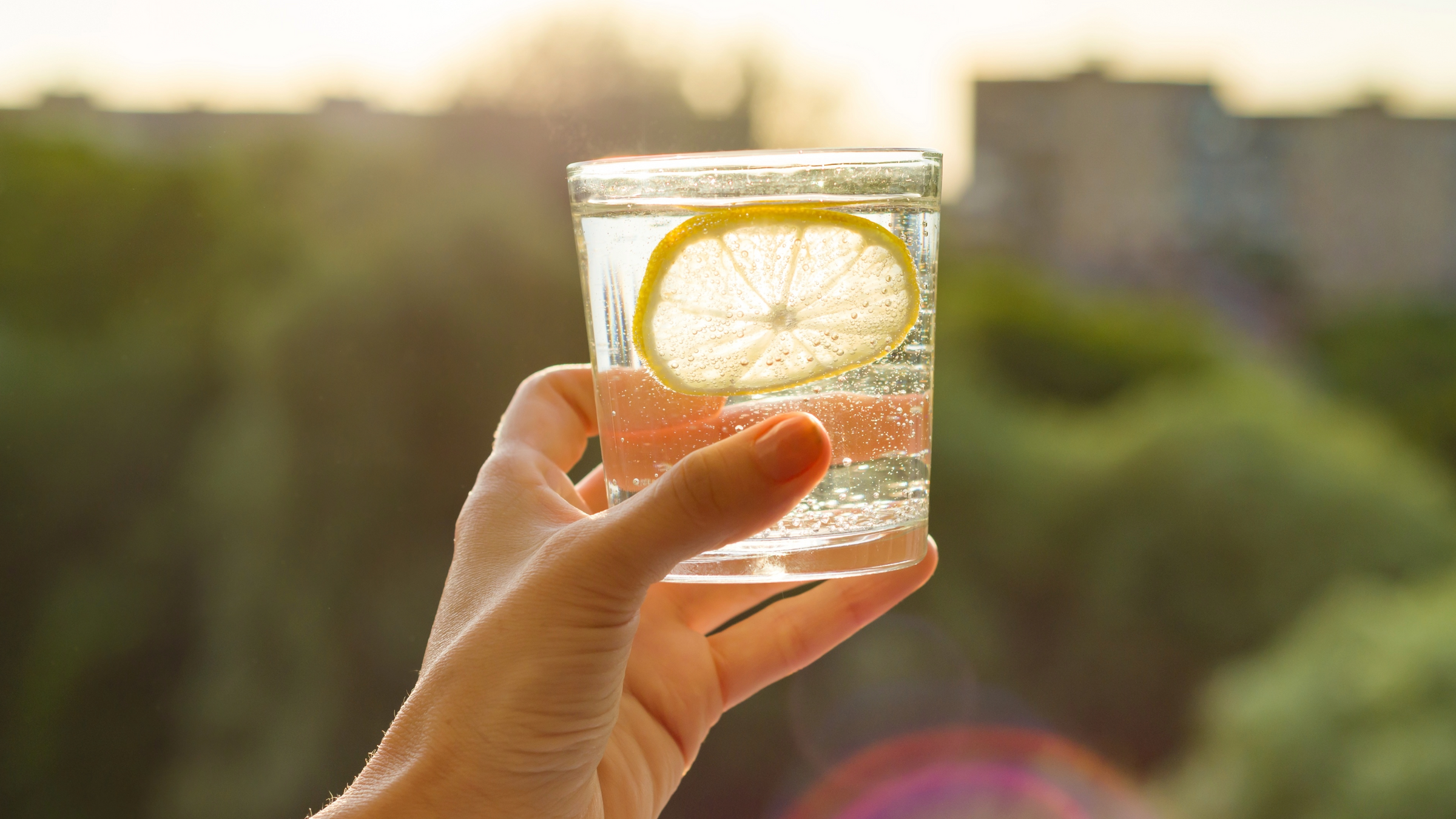 MIXERS & SOFT DRINKS